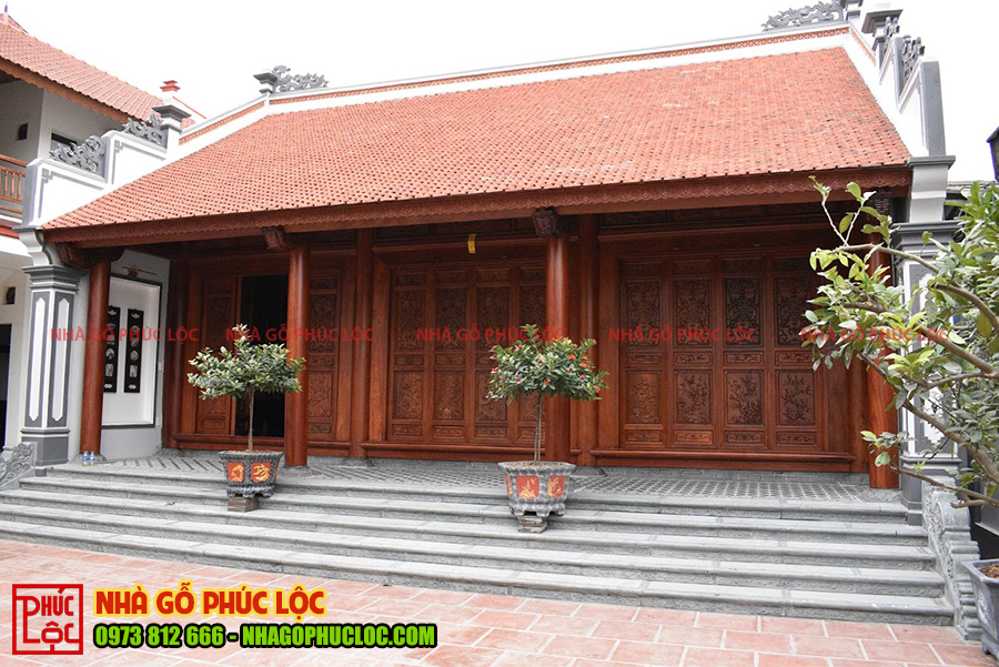 Hình ảnh căn nhà gỗ lim 3 gian cổ truyền tại Hưng Yên 