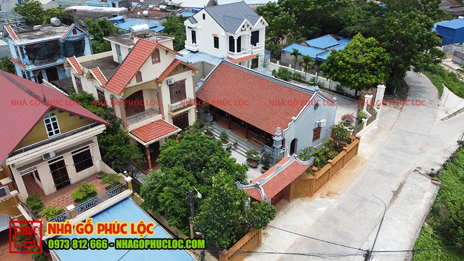 Nhà thờ kết hợp nhà ngang mái Thái 
